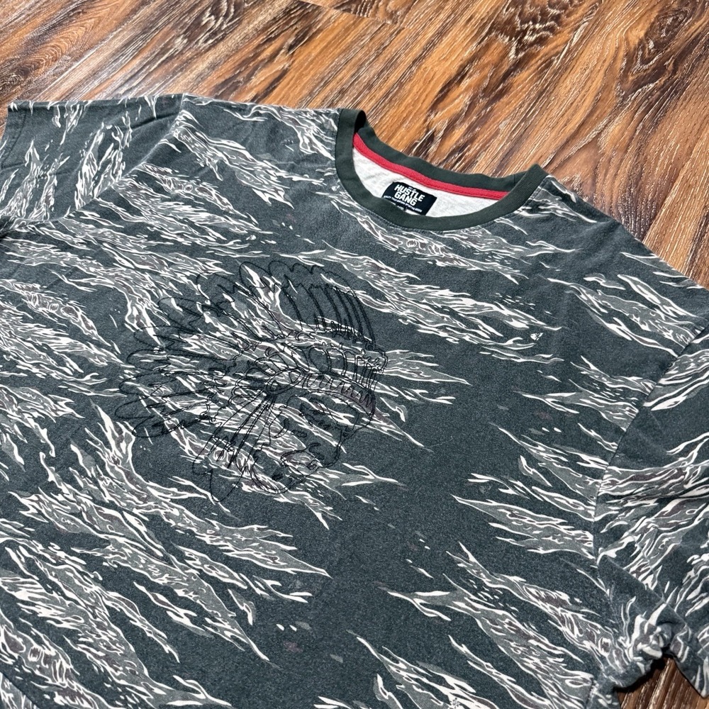 Hustle Gang Mens 3X Tiger Stripe Camo Graphic T-Shirt Chieftain Headdress Green